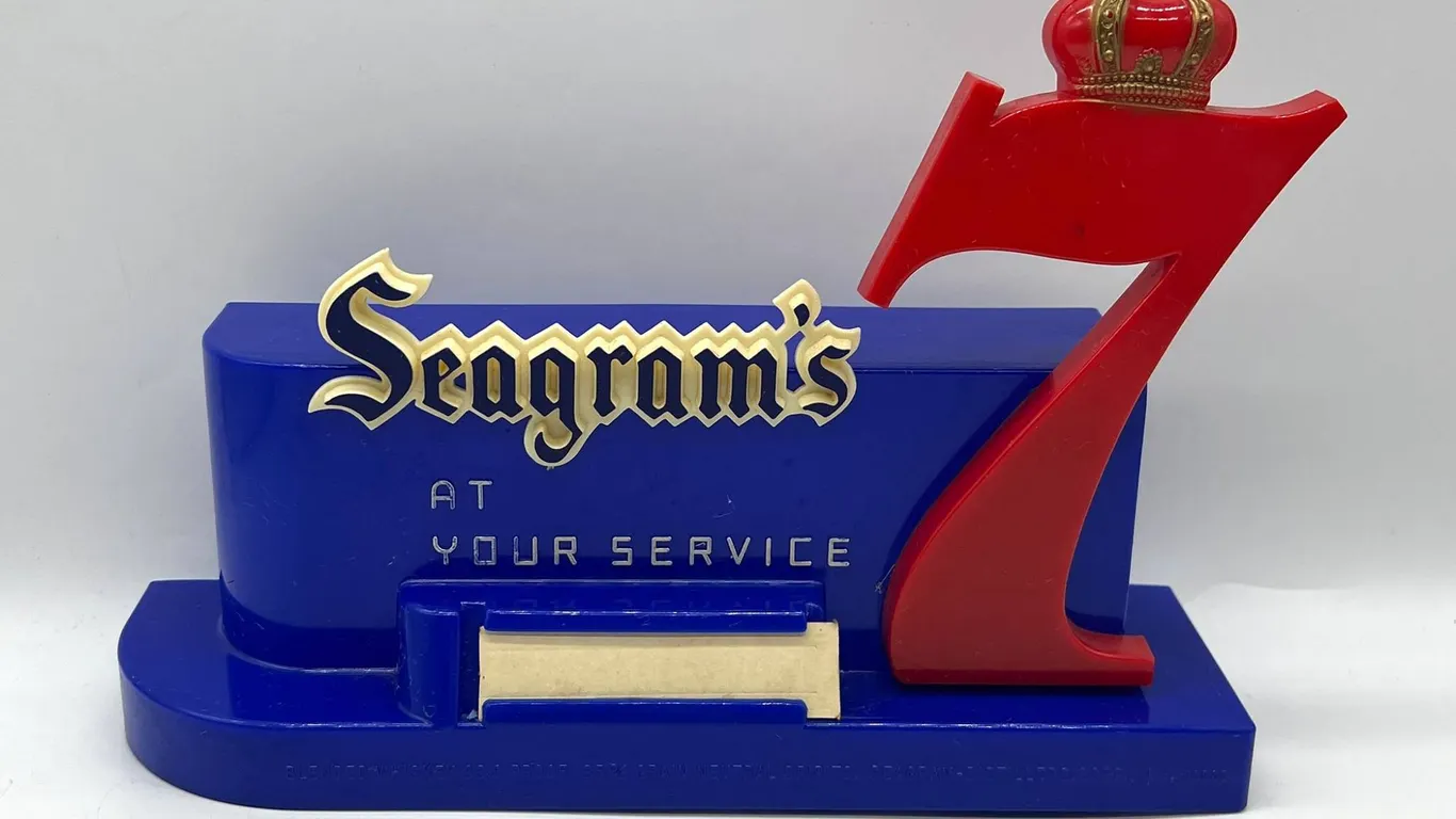 Seagram's 7 Crown Plastic Bar Display Sign