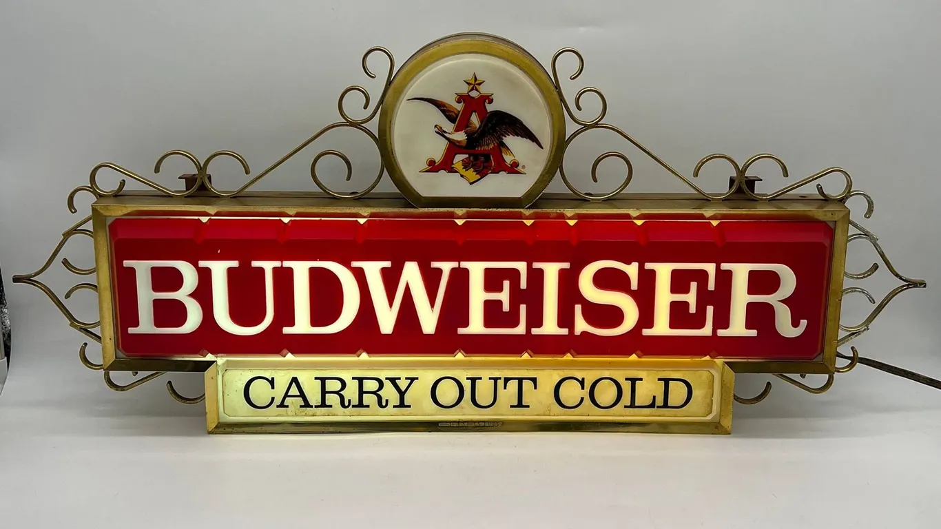 Budweiser Electric Beer Light Sign
