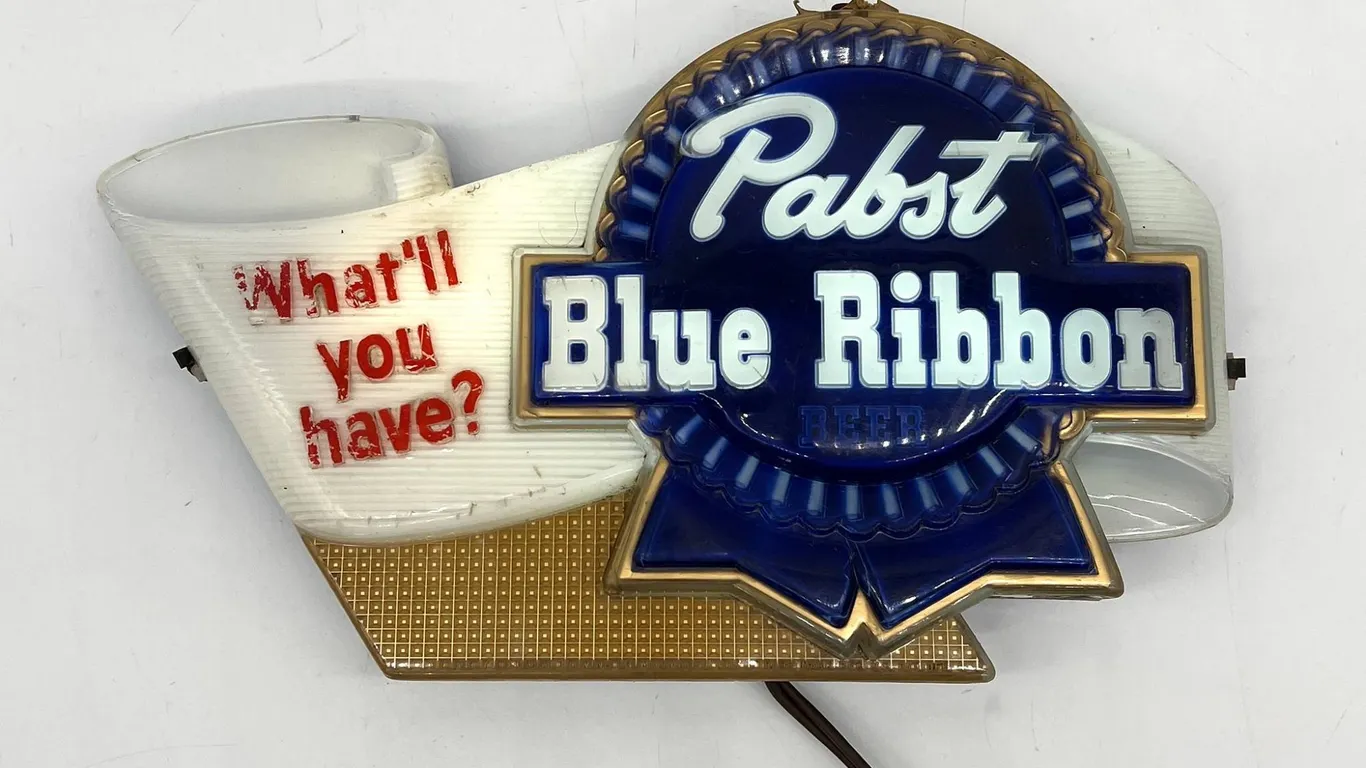 Pabst Blue Ribbon Beer Light Sign