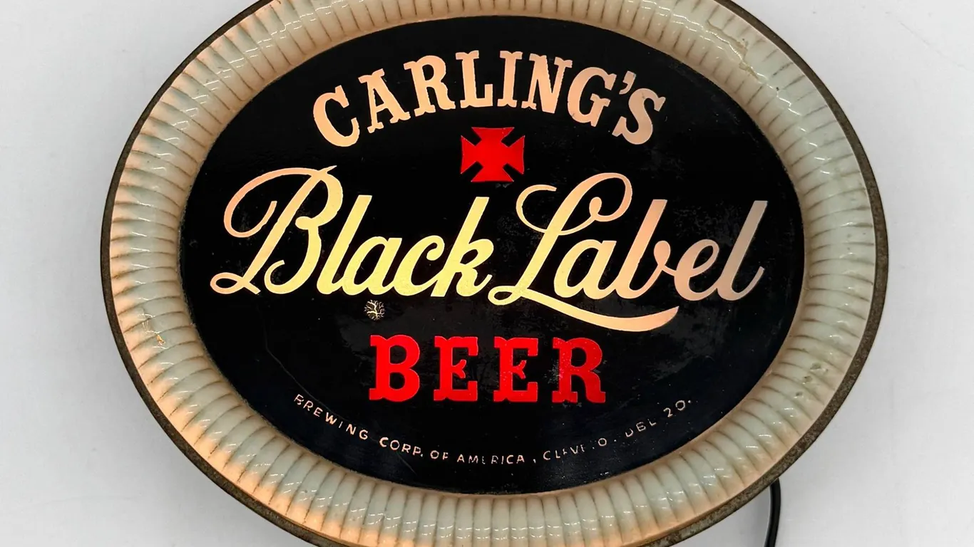 Carling's Black Label Beer Light