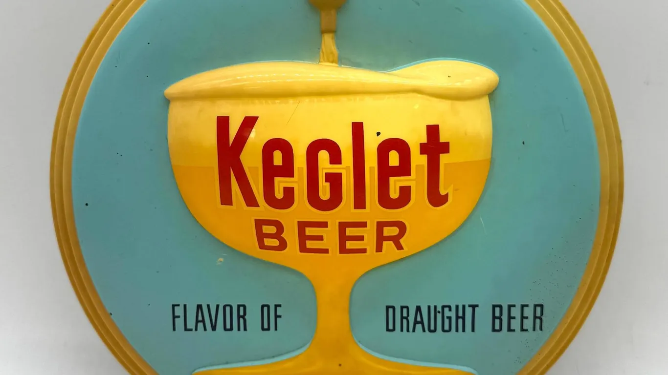 Keglet Beer Lighted Wall Sign