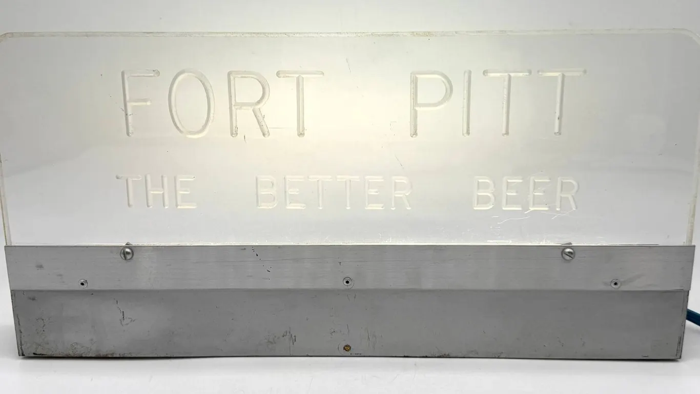 Fort Pitt Beer Lighted Sign