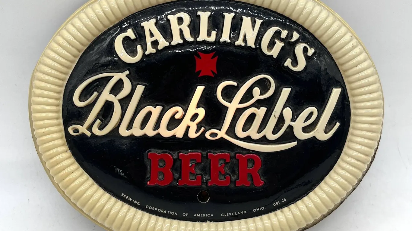 Carling's Black Label Beer Lighted Sign