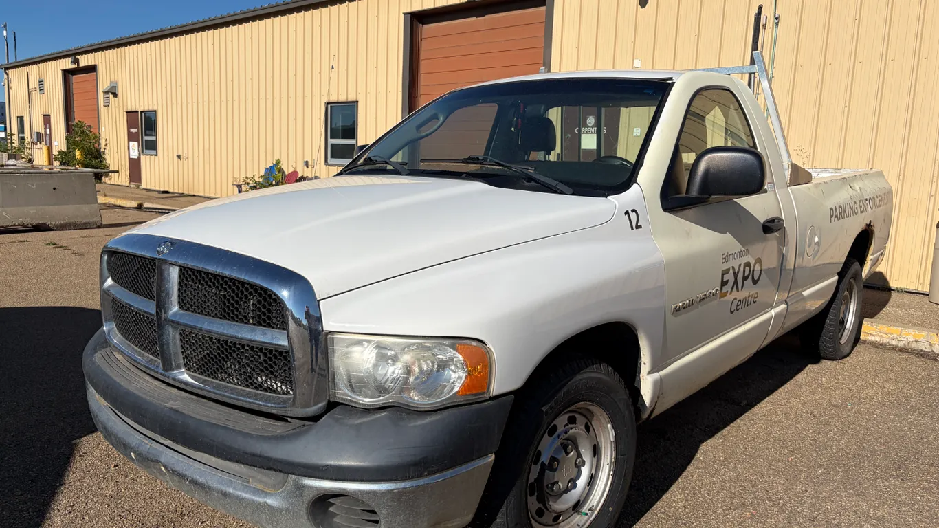 2005 DODGE RAM 1500 PICKUP TRUCK, *BLOWN MOTOR* VIN#: 1D7HA16N75J629108