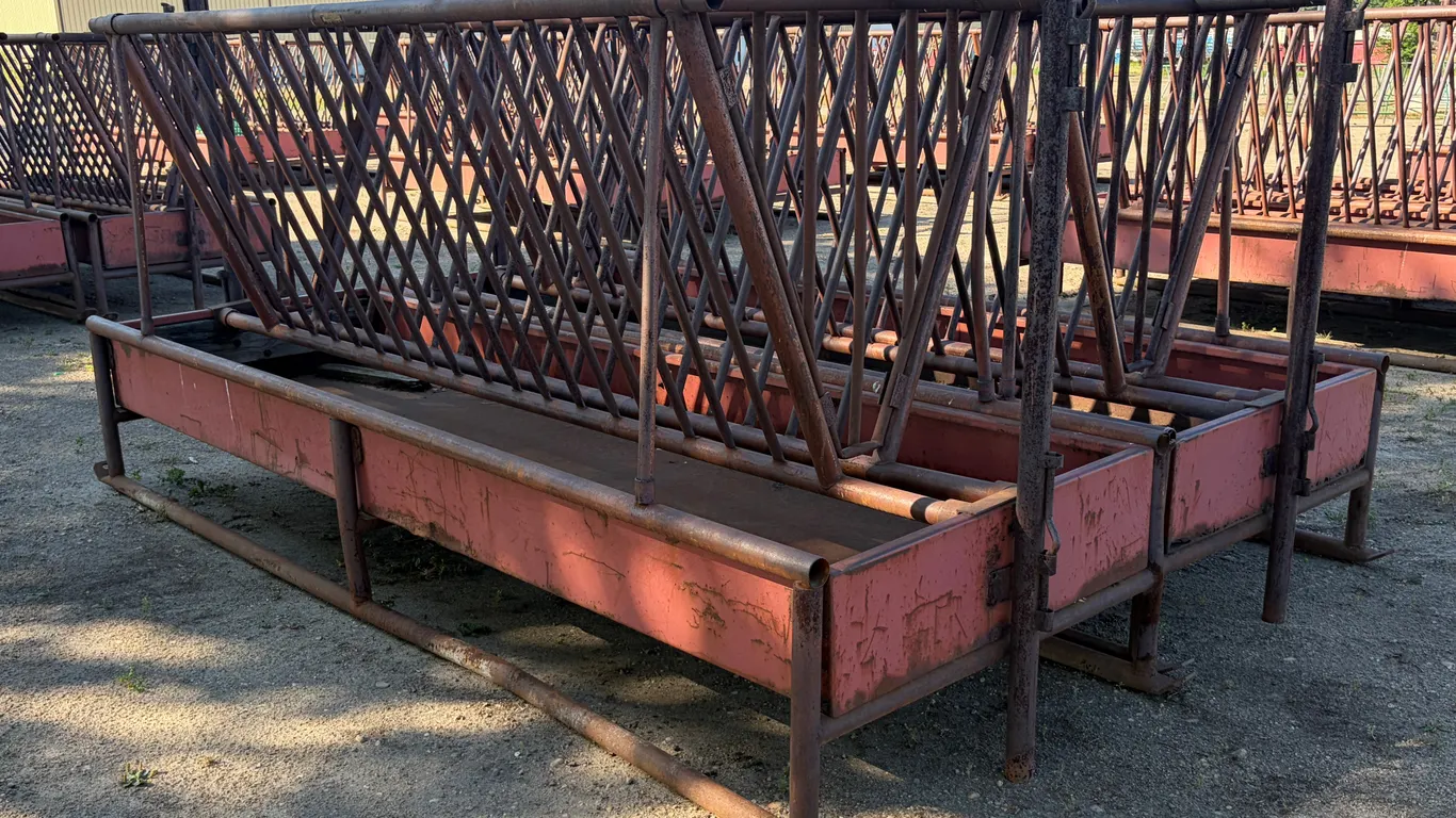 (2) 12' X 4' HEAVY-DUTY STEEL V-RACK LIVESTOCK FEEDERS