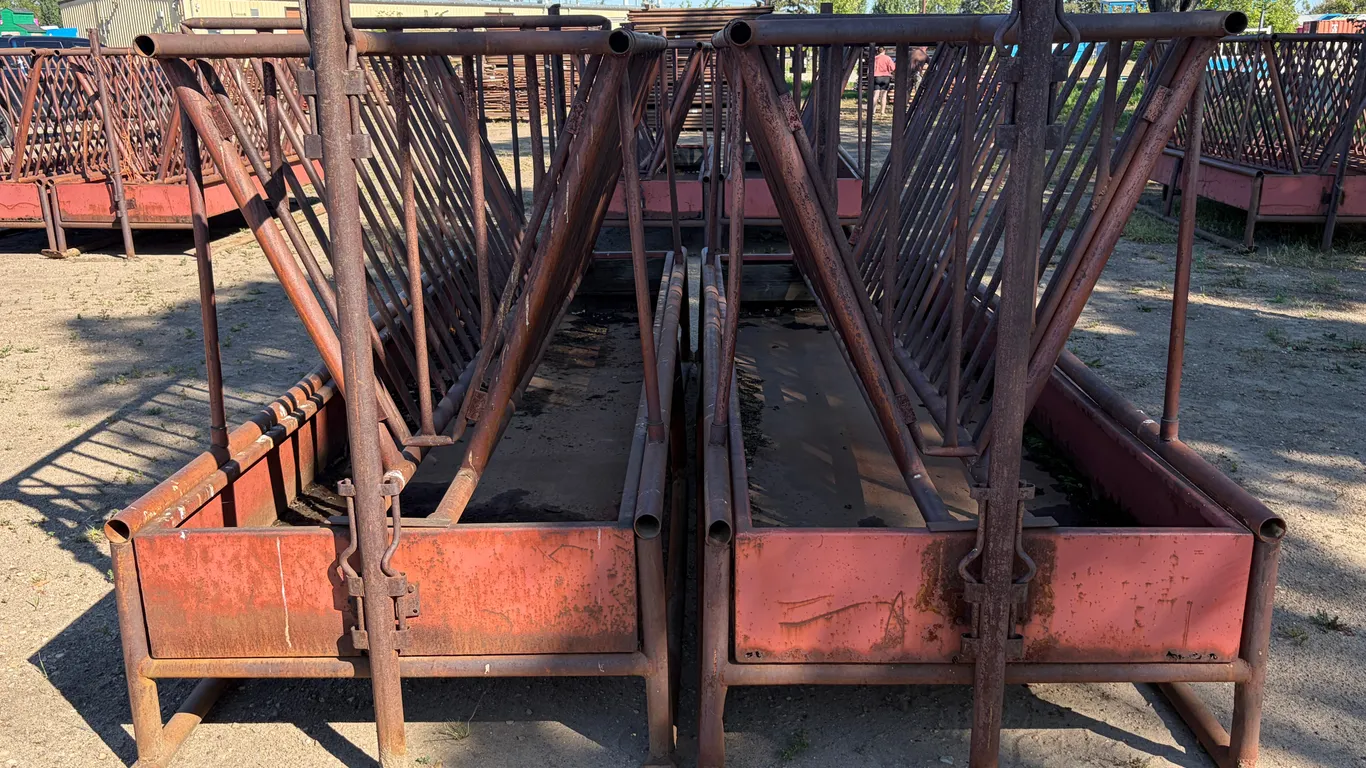 (2) 12' X 4' HEAVY-DUTY STEEL V-RACK LIVESTOCK FEEDERS