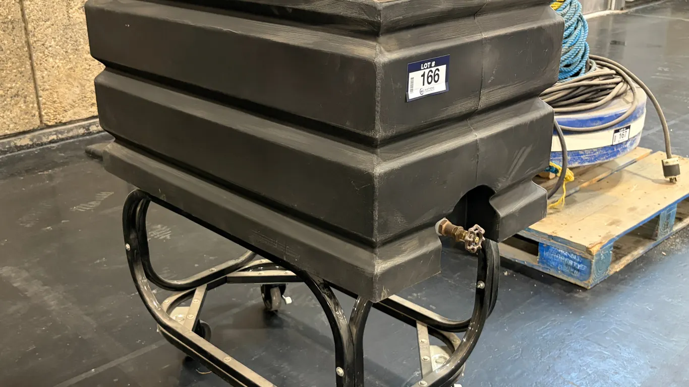 PORTABLE POLY WATER TANK ON WHEELED CART