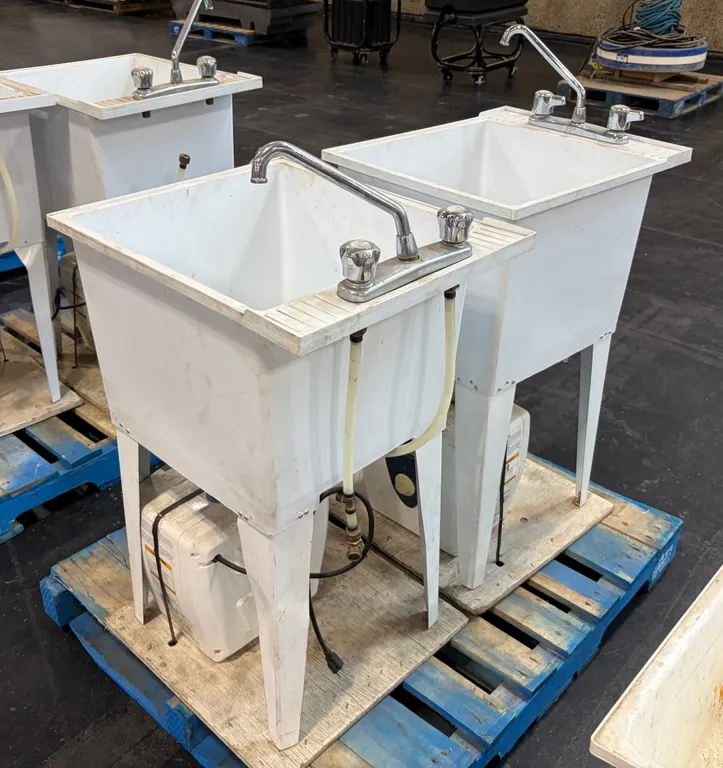 (2) SINGLE-BASIN PLASTIC UTILITY SINK WITH SPACE SAVER HOT WATER TANK AND FAUCETS