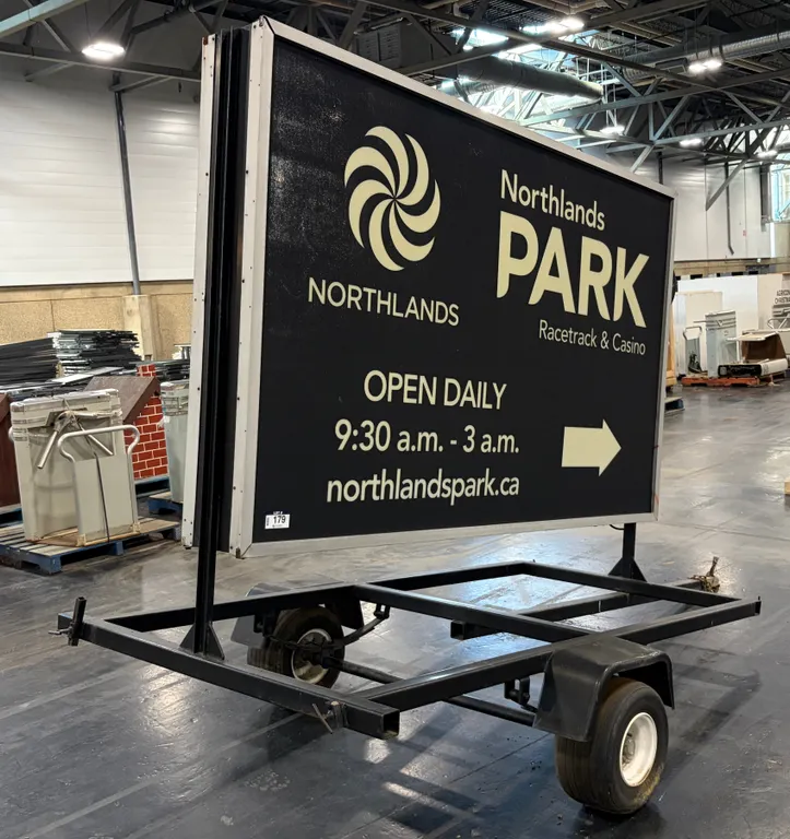 DOUBLE-SIDED TOWABLE SIGN TRAILER