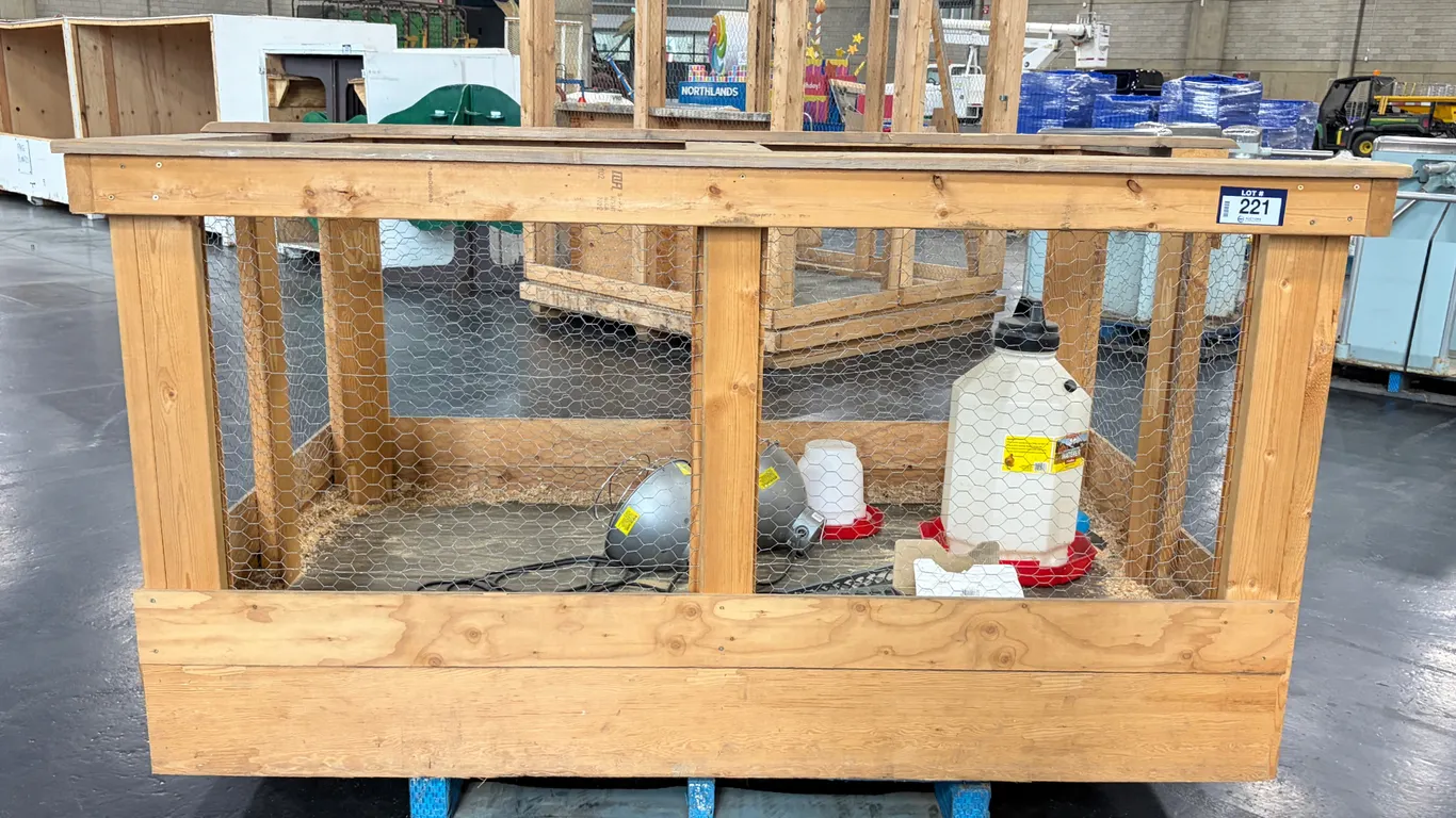 80" X 55" X 41" WOODEN CHICKEN COOP