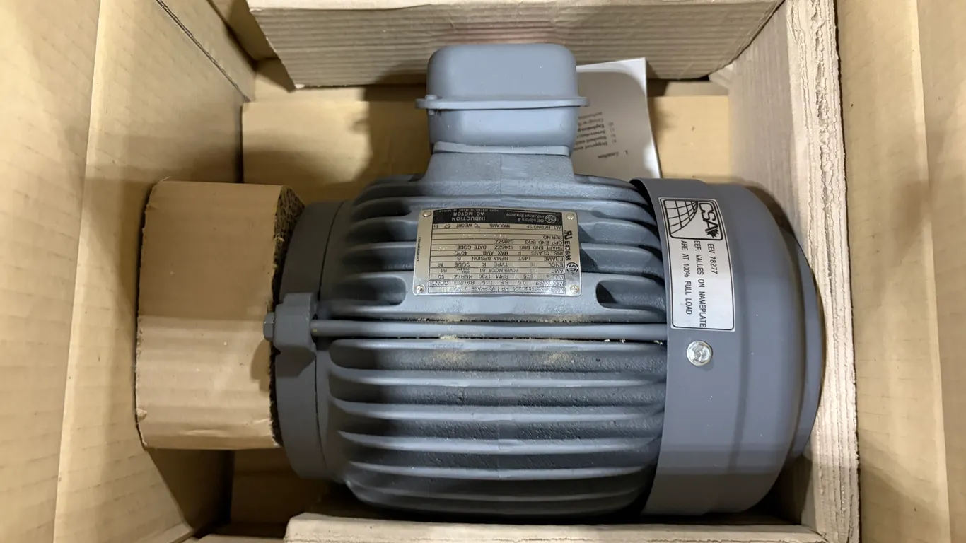 GE 1.5 HP 3-PHASE INDUSTRIAL AC MOTOR, 575V