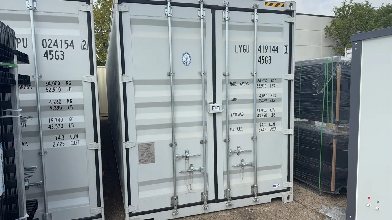 40’ 5-Door “Single-Trip” Seacan. SN: LYGU4191443