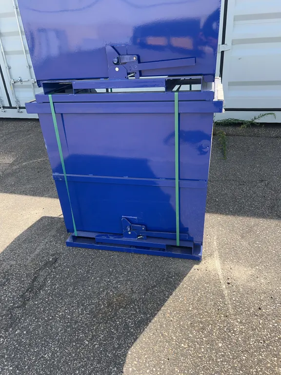 1.0 CY Self-Dumping Hopper w/ Fork Pockets