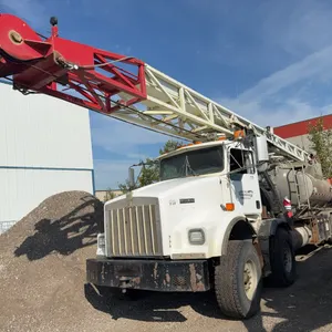 2005 Kenworth T800 8x4 Twin-Steer Flushby Truck, 46,391km Showing, VIN#: 1NKDLUEX65R976453