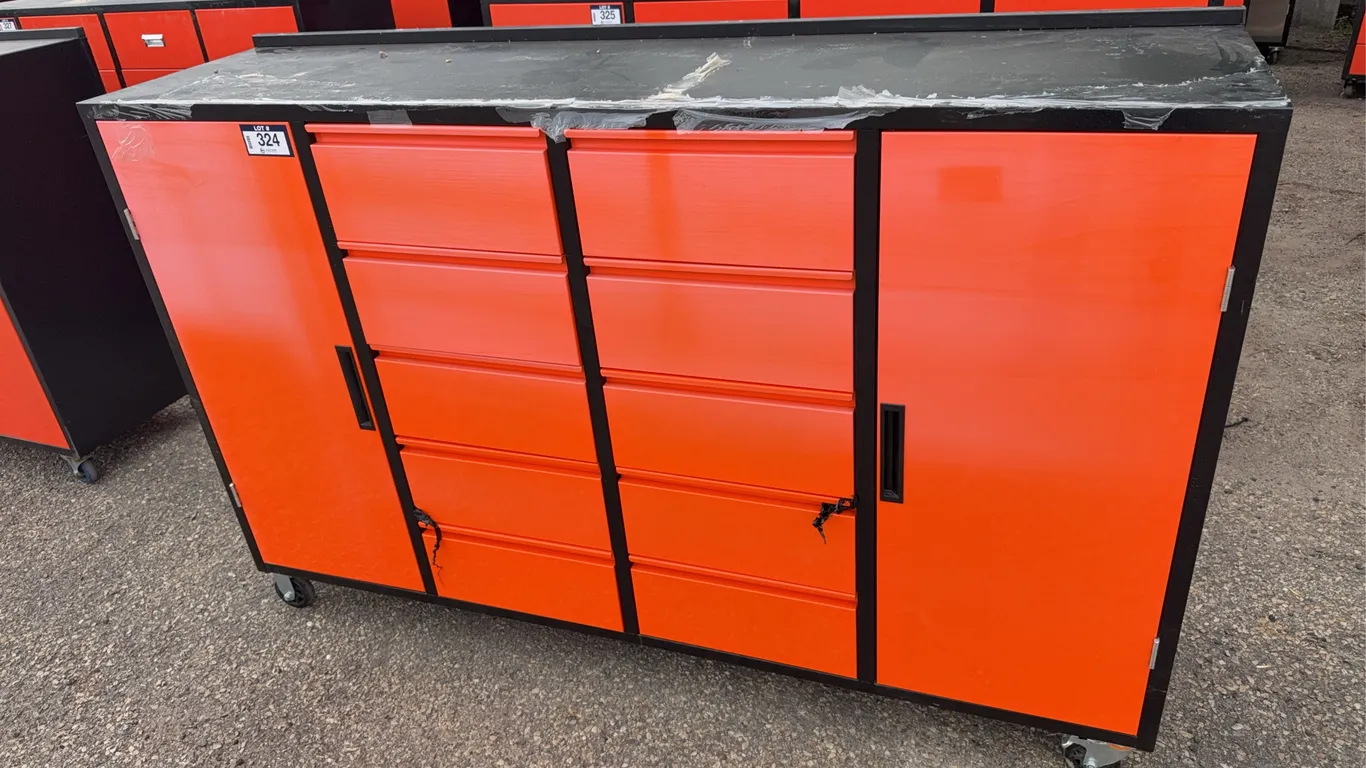 77” X 20” X 49” 12- Compartment Mobile Tool Chest