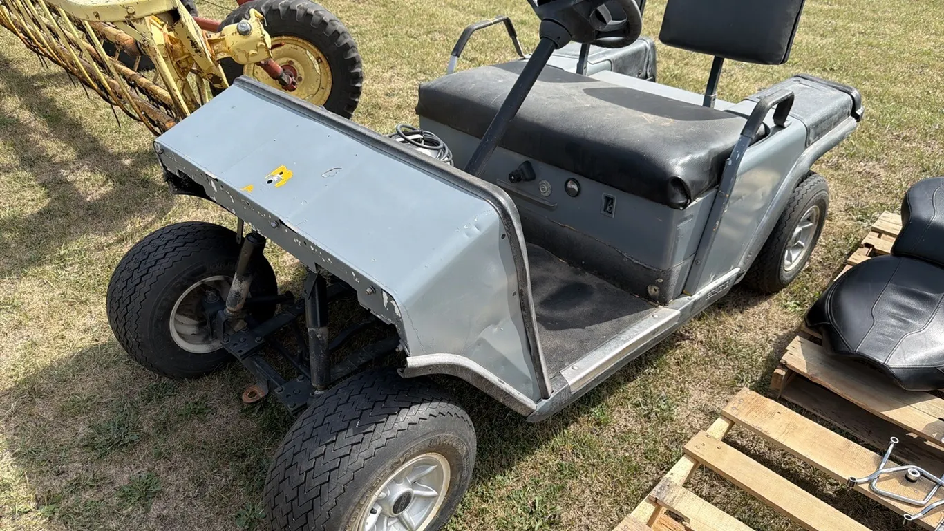 EZ-Go elec golf cart
