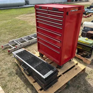 Mac 27”x18”x42.5” portable toolbox w/ Carry-On bifold ramps