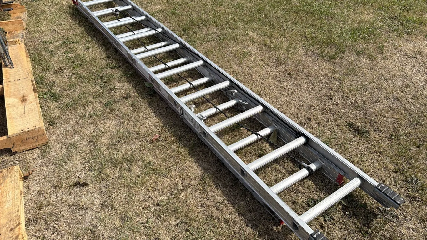 20’ Alum extension ladder