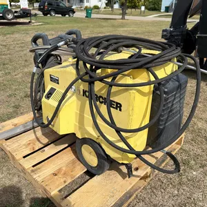 Karcher portable pressure washer w/ hand wand