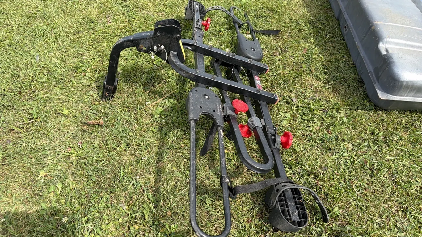 XR200 receiver hitch bike rack