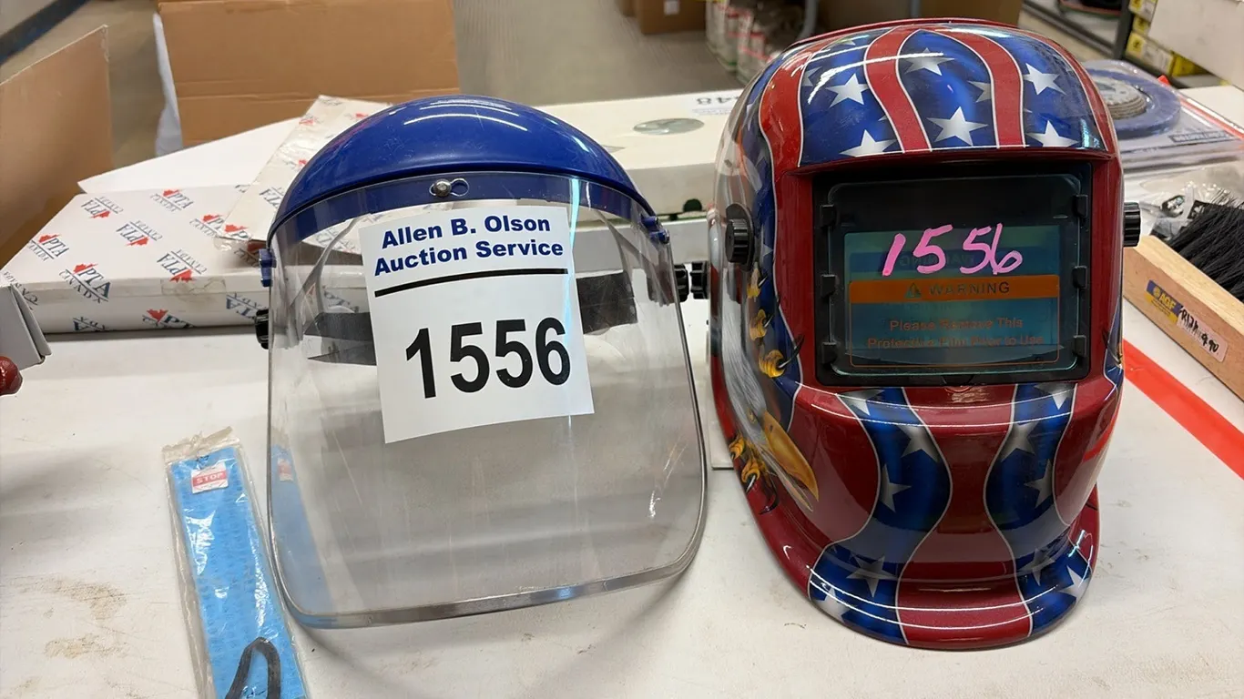 NEW/UNUSED WELDING HELMET & SAFETY PROTECTIVE SHIELD w/ WINDOW