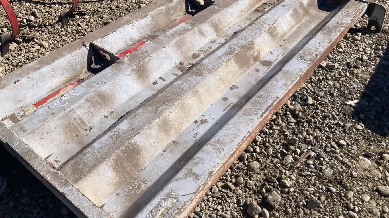 Gravel Box Tailgate