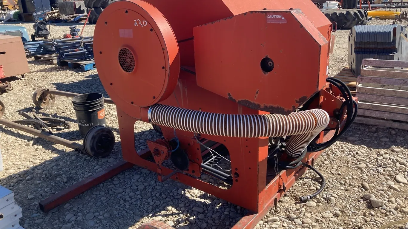 Valmar 240 Box and Fan