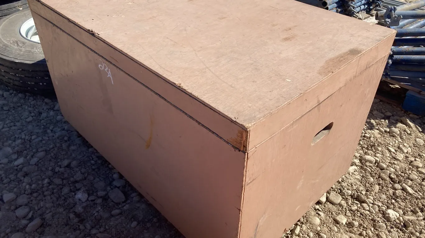 4H Box 4'x29" Wide 26" Tall