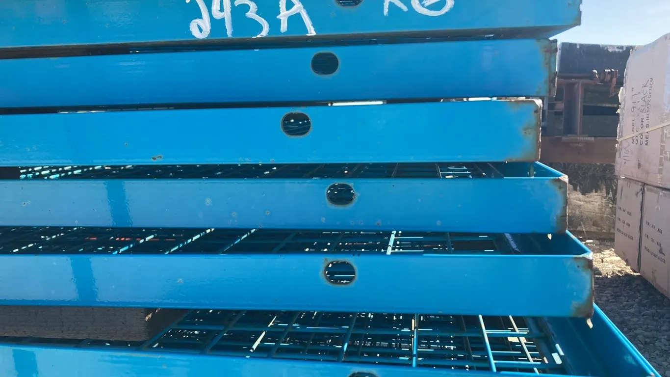 (6) 4'x8' Steel Fence Panels