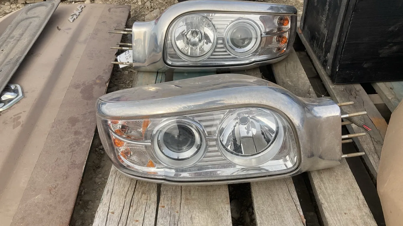 (2) Peterbilt Headlights and (2) Dodge Headlights