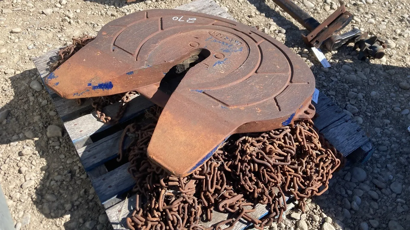 5th Wheel Plate, Set of 4 Chains for 22.5 Tires