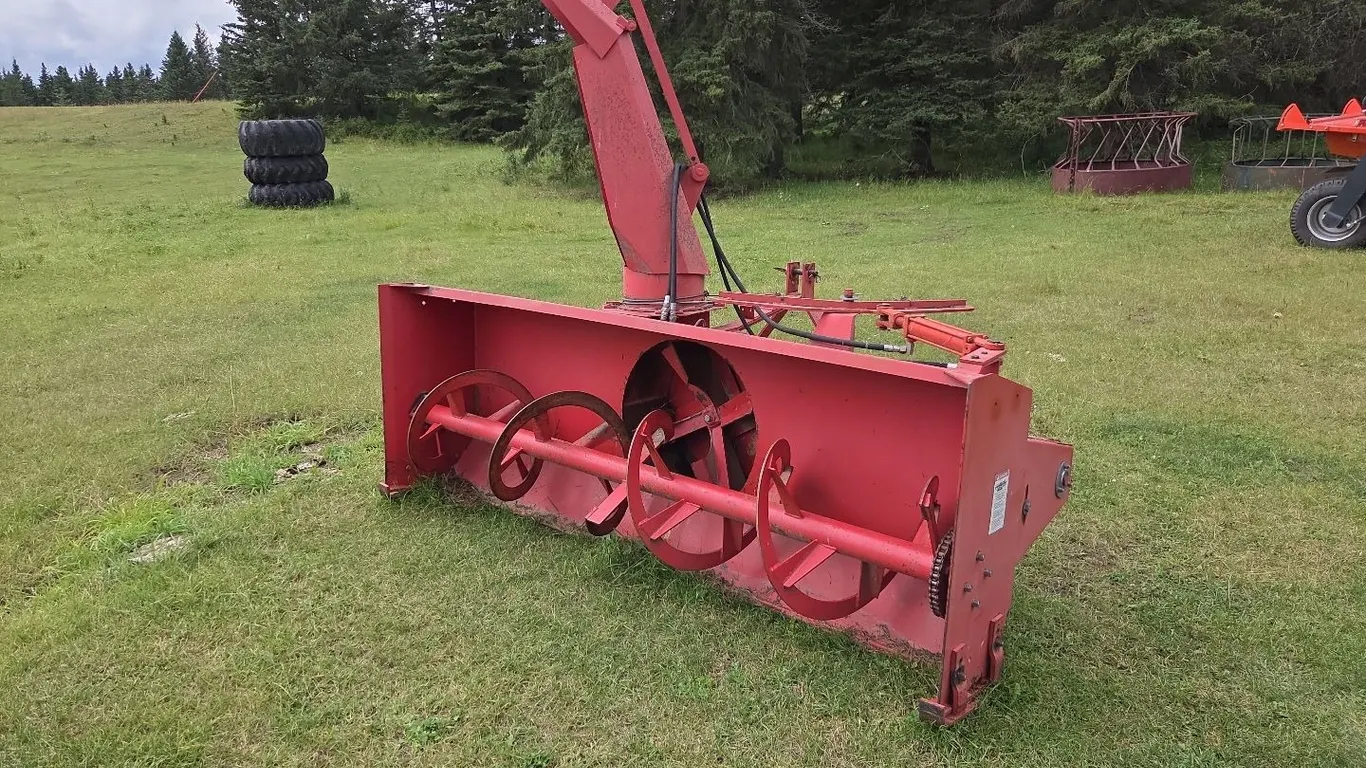 **OFFSITE** Meteor 8' 3PTH Tractor Mount Snowblower. S/N 98680