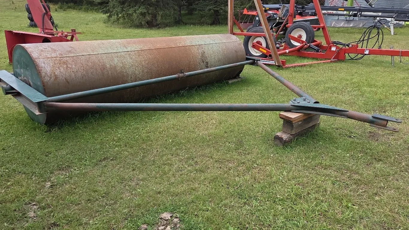 **OFFSITE** 14' Pull Type Land Roller