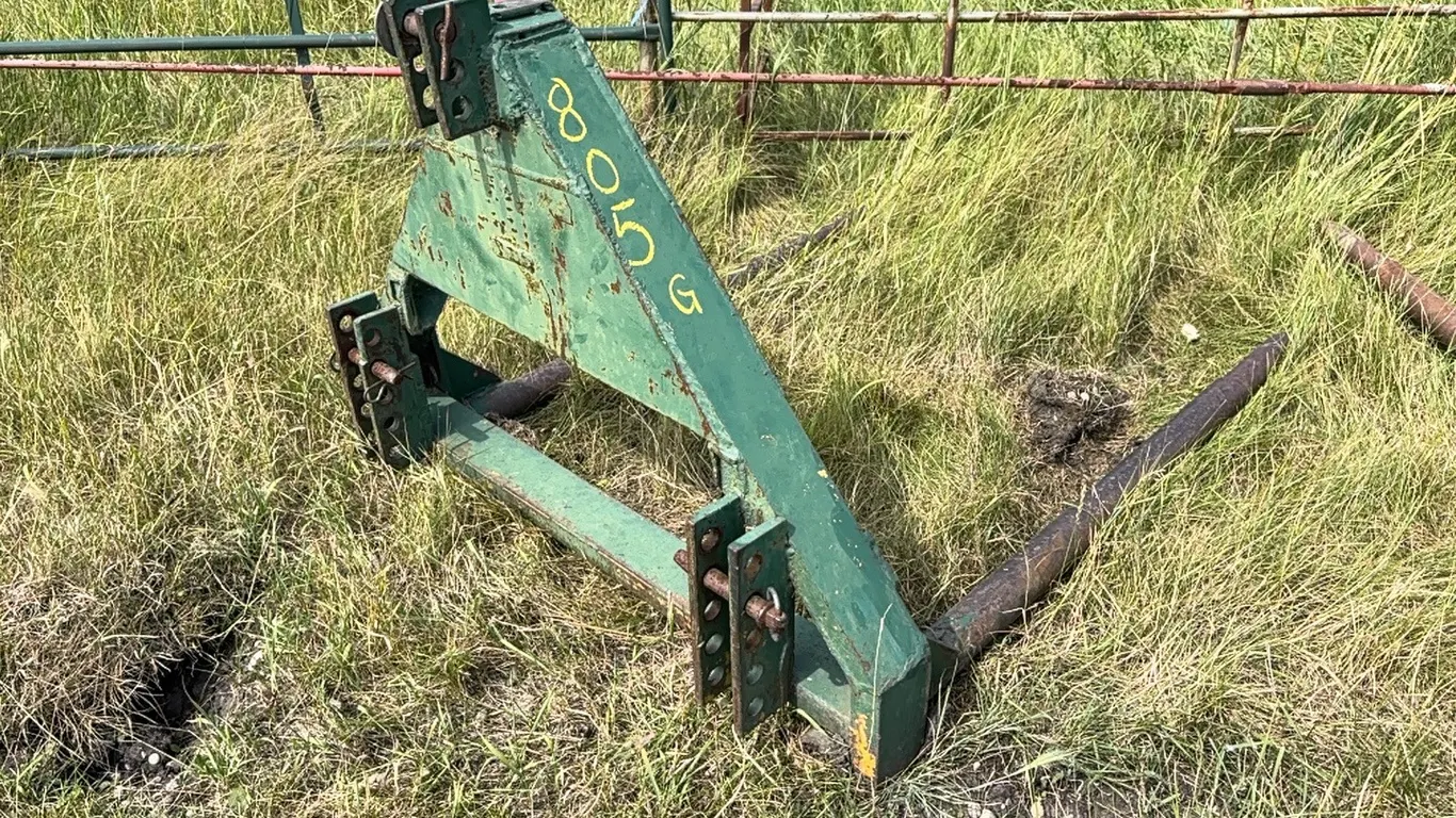 **OFF SITE** Heavy Duty 3pth Round Bale Mover with Approx. 54" Long Forks