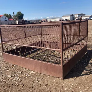 Calf/Sheep/Goat Feeder