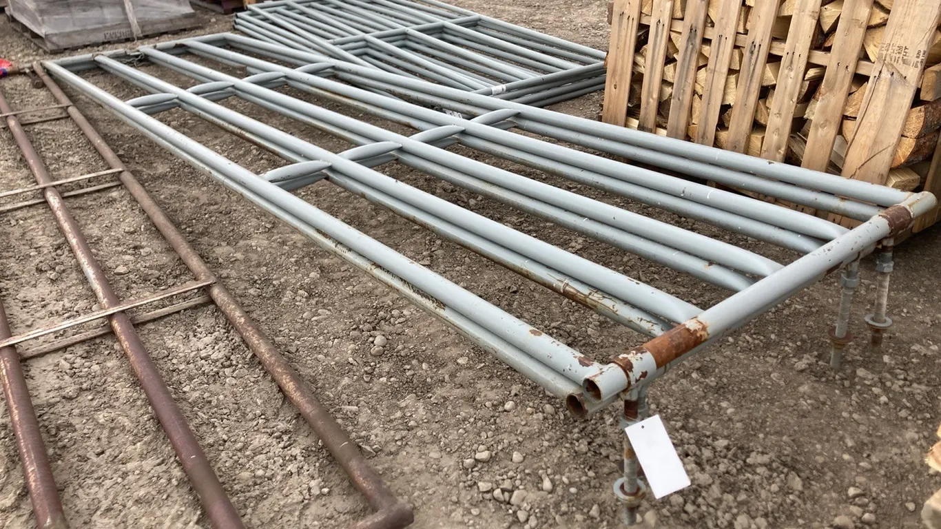 (2) 16' 5 Bar 2W Swinging Gate 4' Tall