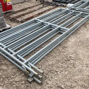 (4) 10' 2W 5 Bar Panels 5' Tall