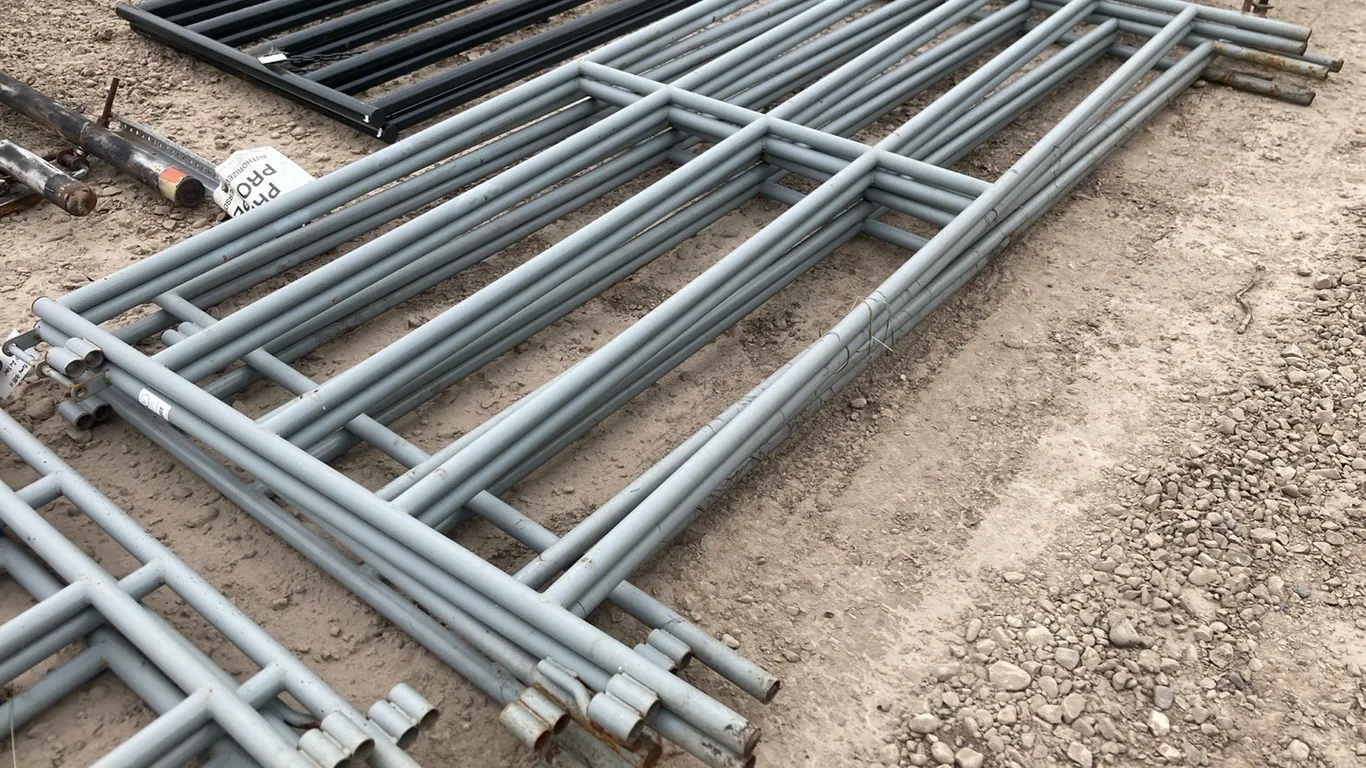 (5) 10' 2W 5 Bar Panels 5' Tall