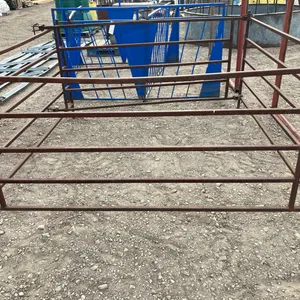 Hay Feeder for Small Animals