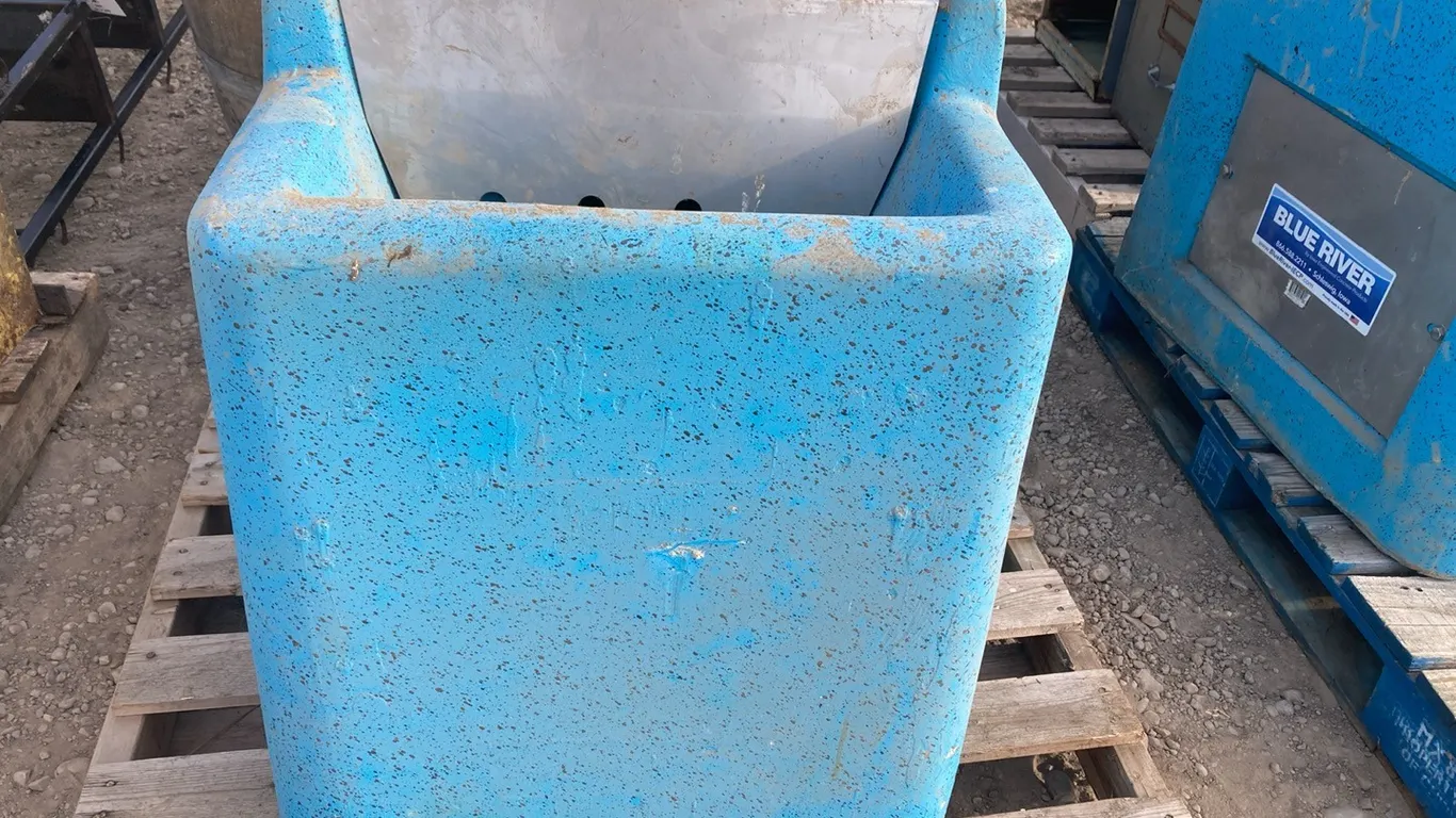 Blue River Cement Cattle Waterer