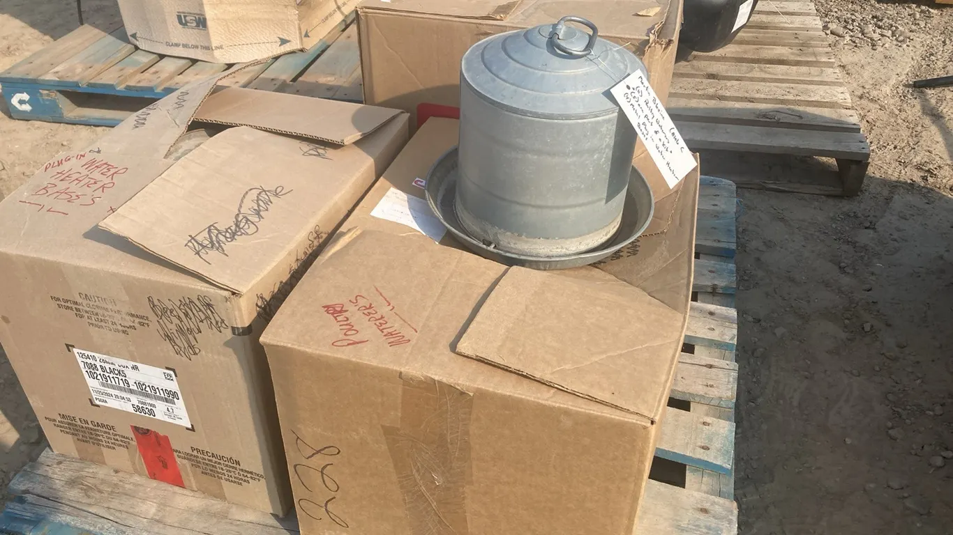 Quantity of (11) Poultry Waters and (4) Metal Plug in Water Heater Bases