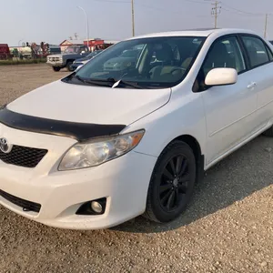 2010 Toyota Corolla LE White Car VIN: 2T1BU4EE9AC222553
