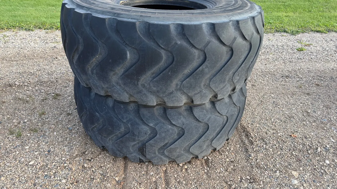(2) Michelin XHA2 20.5R 25 Loader Tire