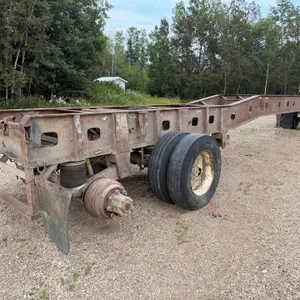 PARTS Trailer, tandem axle