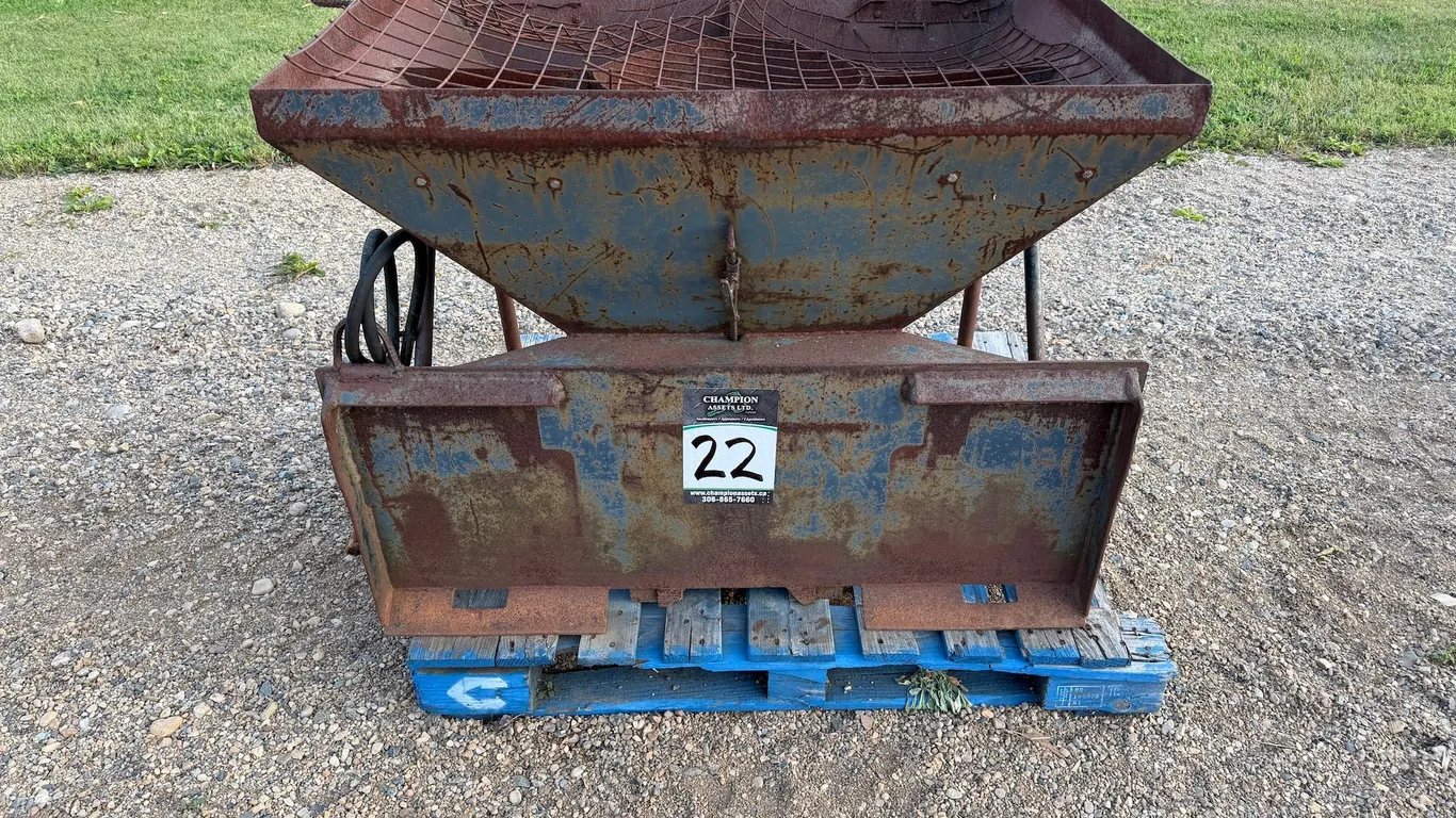 Skid Steer hydraulic drive sand or salt spreader