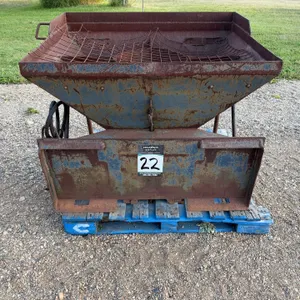 Skid Steer hydraulic drive sand or salt spreader