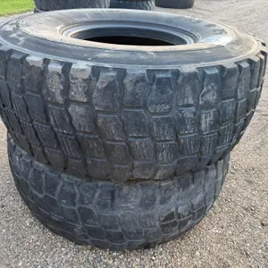 (2) Kal Tire 20.5 R25 Loader Tire