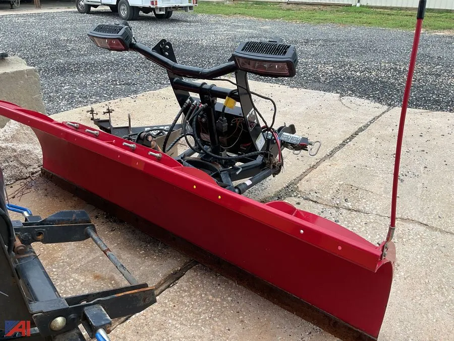 2019 Boss 8' Snow Plow