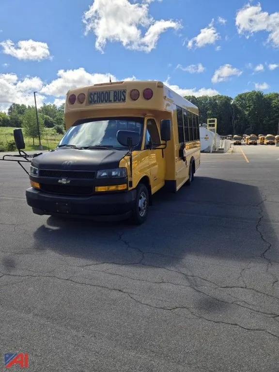 2018 Chevy Express G4500 Mini School Bus