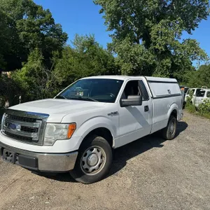 2014 Ford F150 Pickup Truck with Cap